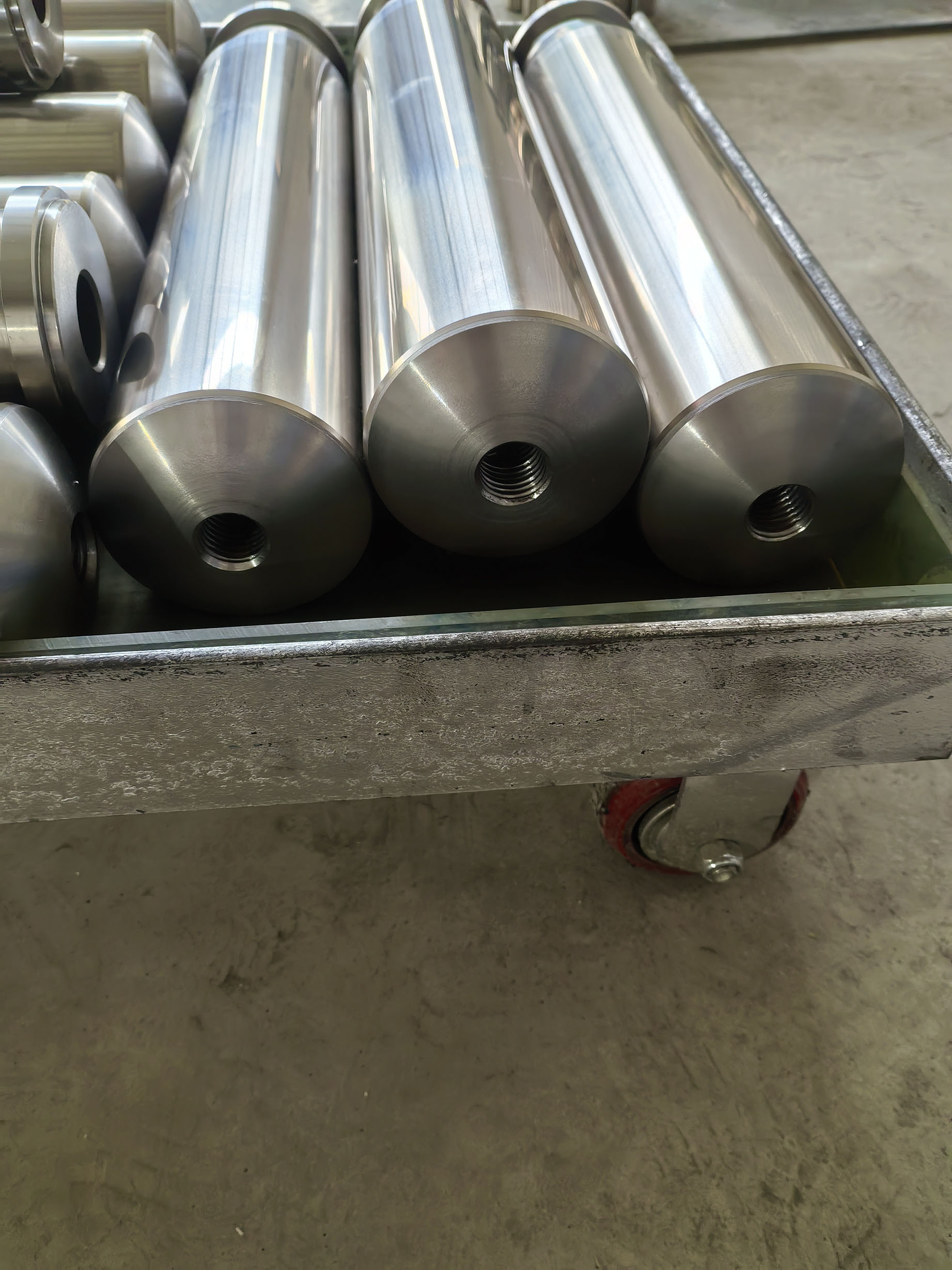 压裂泵柱塞101.6*475 耐磨耐腐硬度高 使用寿命长