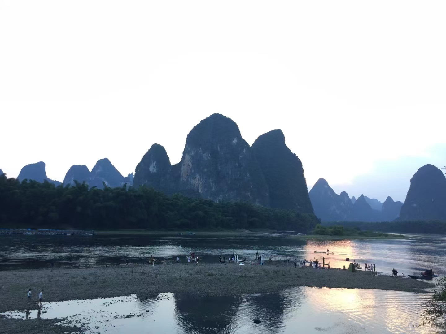 桂林阳朔拼车