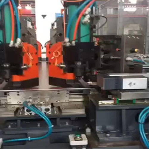 无铆钉铆接钳