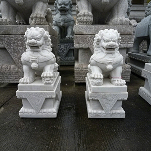 动物石雕